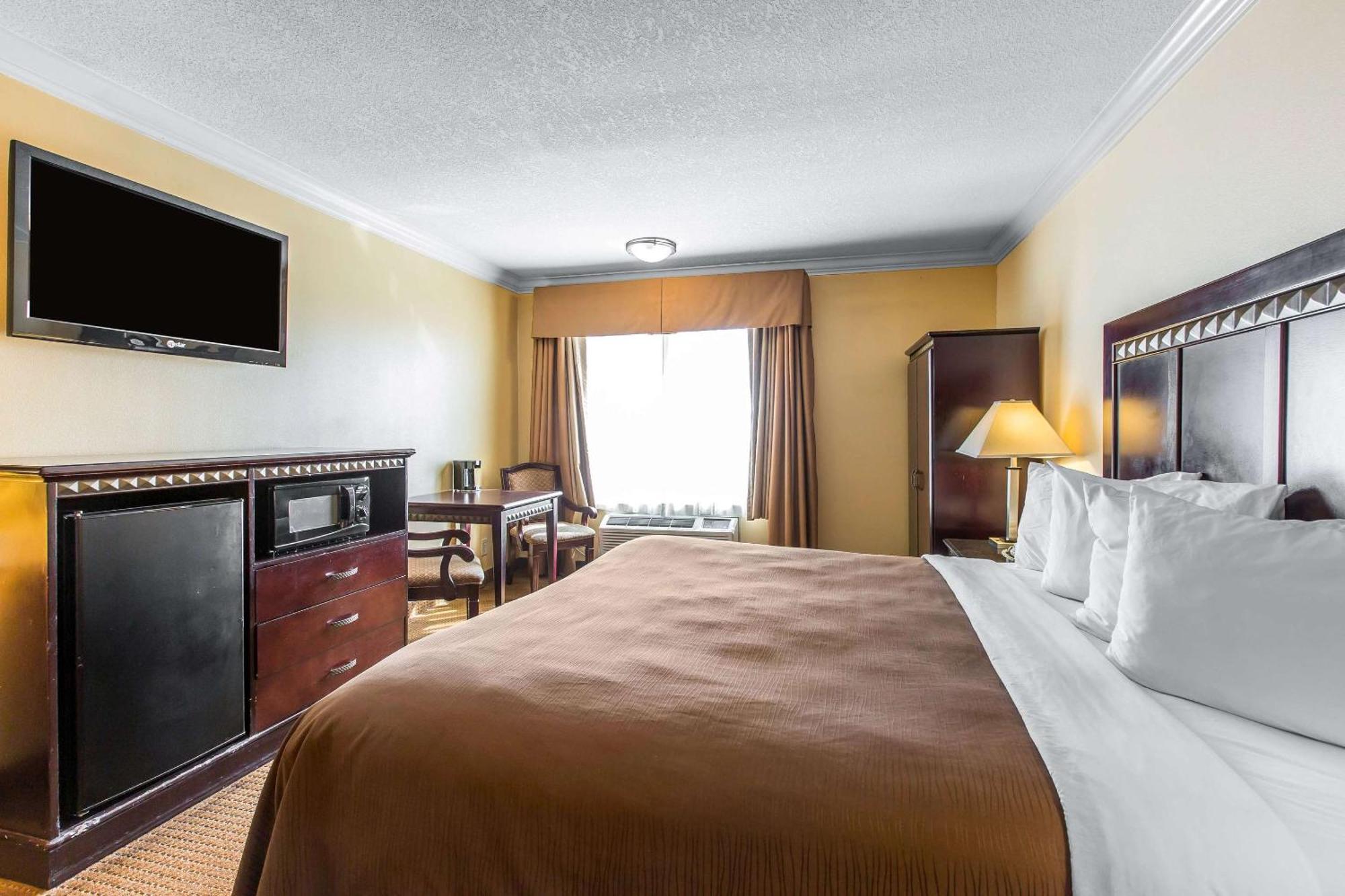 Quality Inn & Suites Bell Gardens-Los Angeles Zewnętrze zdjęcie