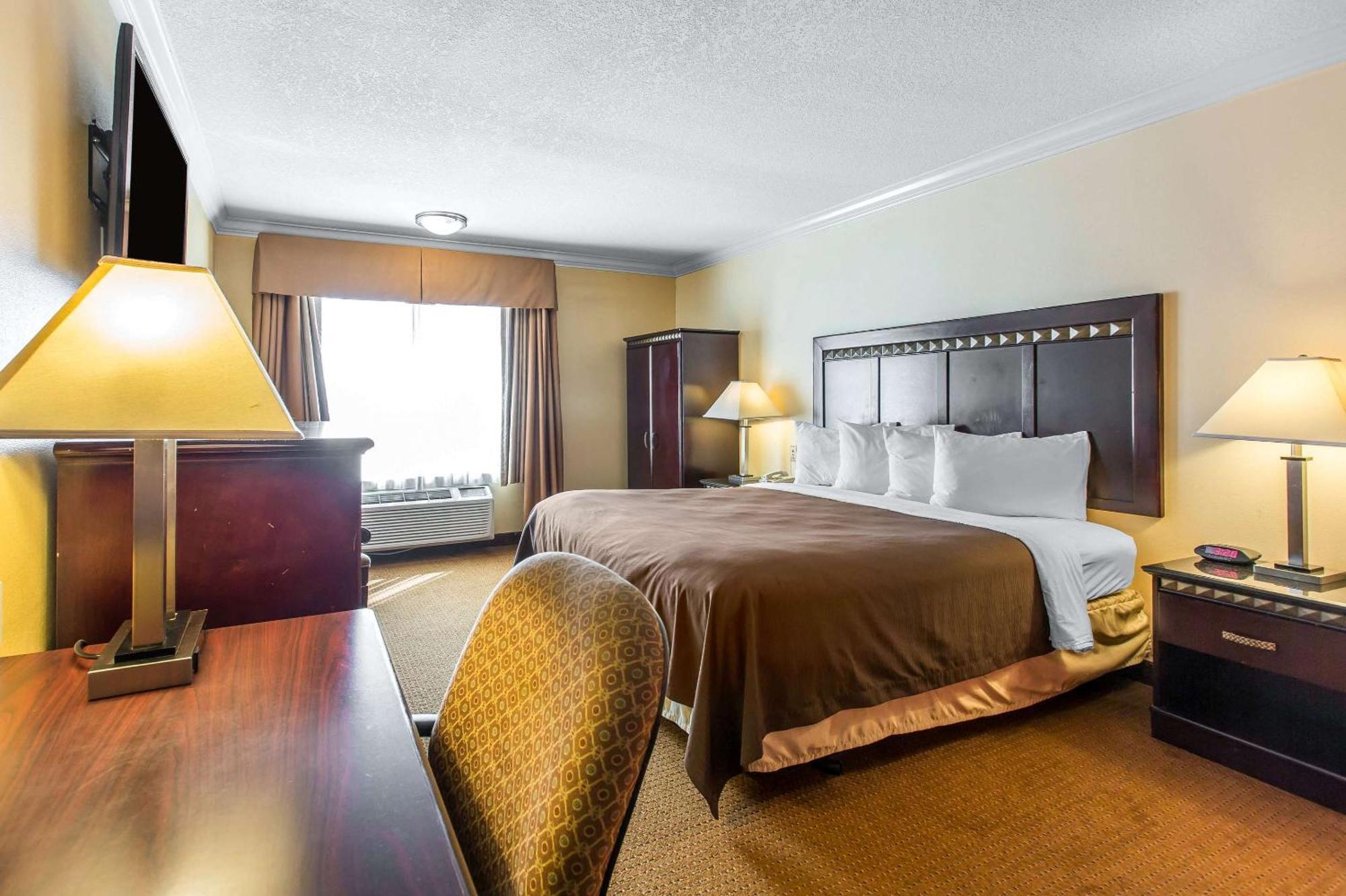 Quality Inn & Suites Bell Gardens-Los Angeles Zewnętrze zdjęcie